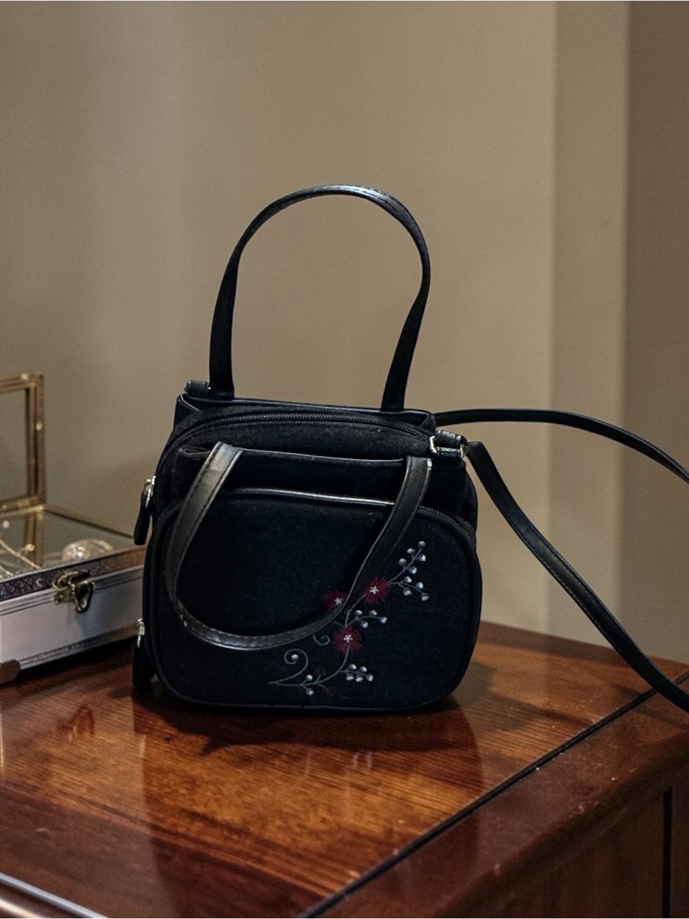 Vintage Y2K Wool Shoulder‎ Bag